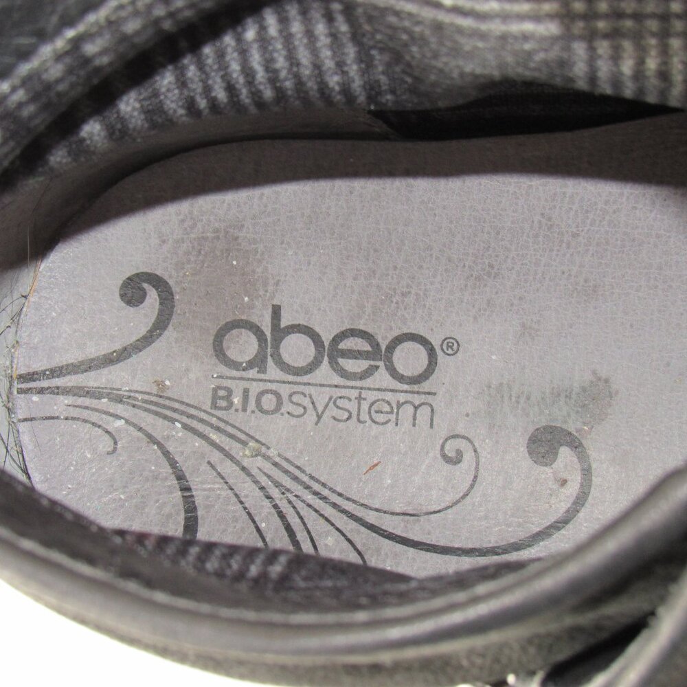 Abeo Black Leather MILA Ankle Boots Bootie Women's 8 - Picture 9 of 10